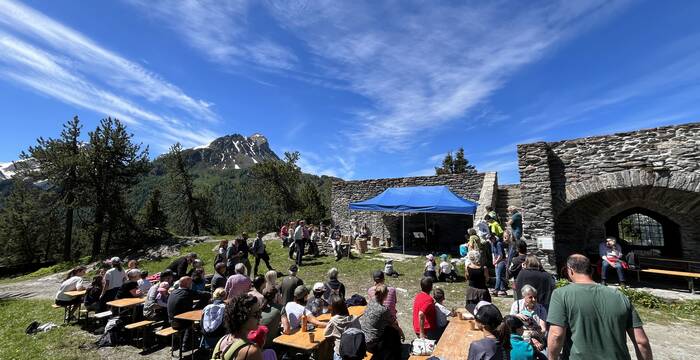 Eröffnung Ausstellung Biodiversität Torre Belvedere, Maloja